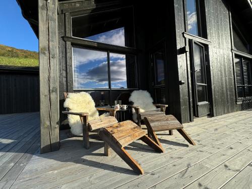 Møre og Romsdal House | Roaldsida Retreat
