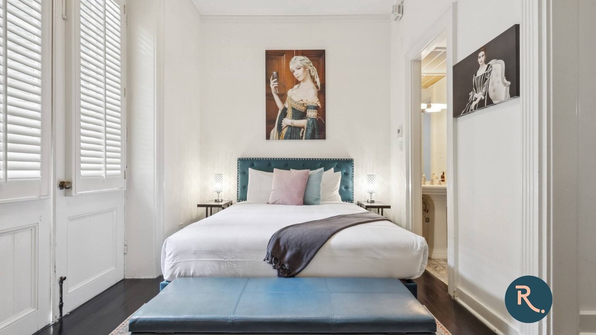French Quarter House | Roami at St. Helene | Pool | Suite | Balcony