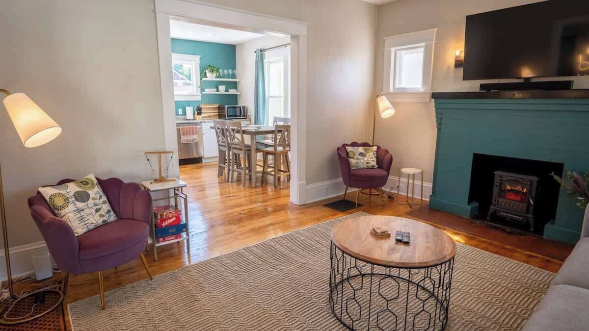 Roanoke House | Roanoke Speakeasy: Downtown Charm near Greenways
