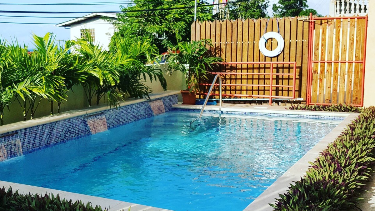 Black Rock Apartment | Robbie's Place Tobago
