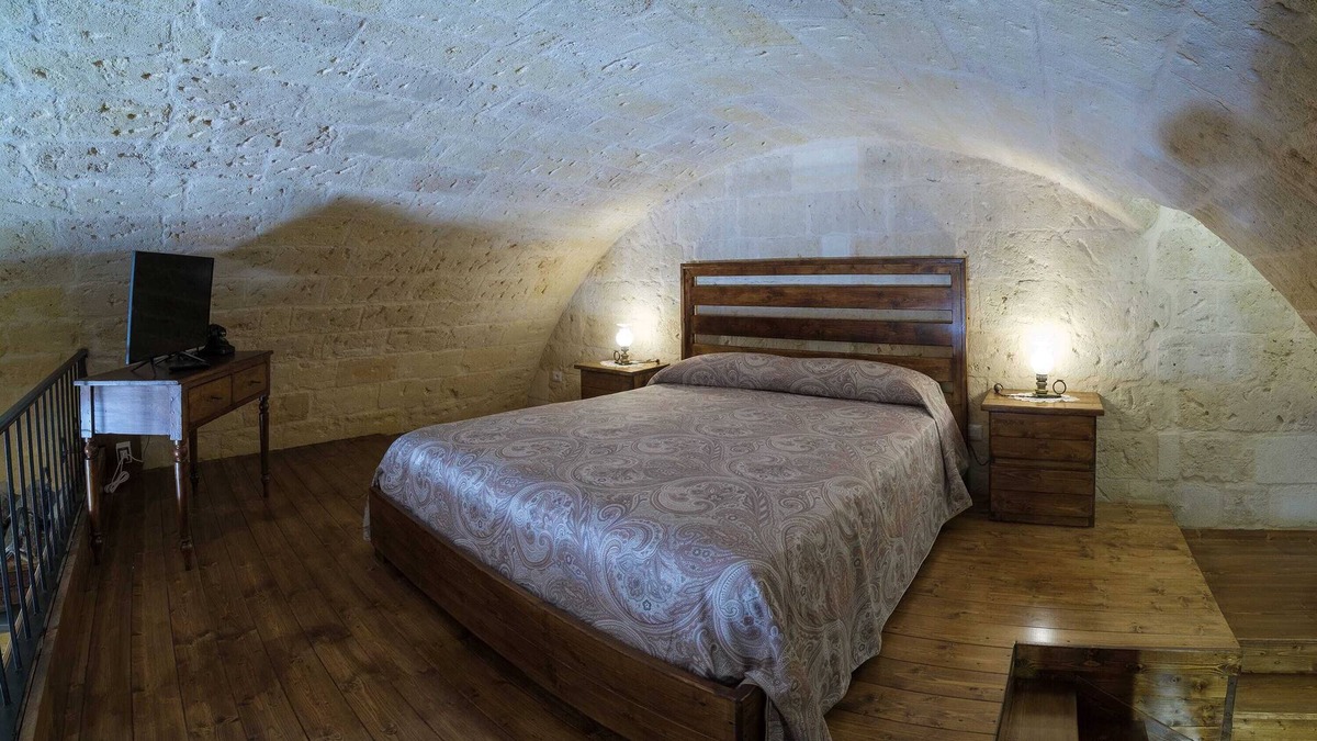 Andria Bed & Breakfast | ROBERTO's Guest House