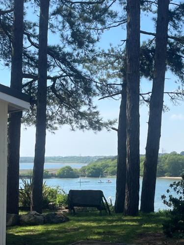 Hamworthy House | Robins Lodge by the sea