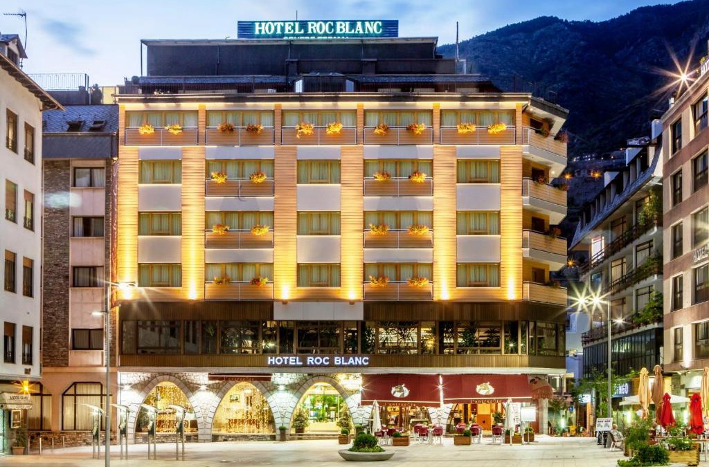 Avinguda de Carlemany Hotel | Roc Blanc Hotel & Spa