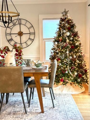 Charlotte House | Rochester Gem: 3BR Near All!