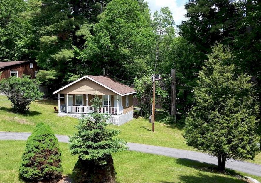 Lake George Resort | Rock Castle Resort
