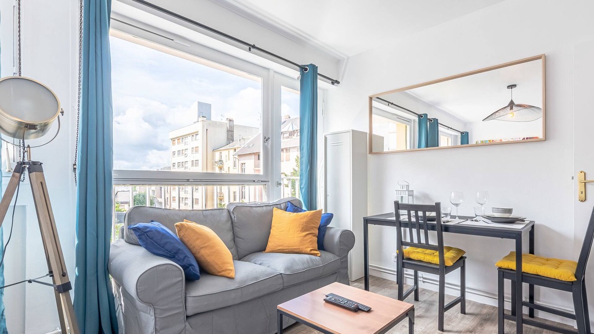 Nouvelle Ville Apartment | Rock in Share - L'Avenue 23