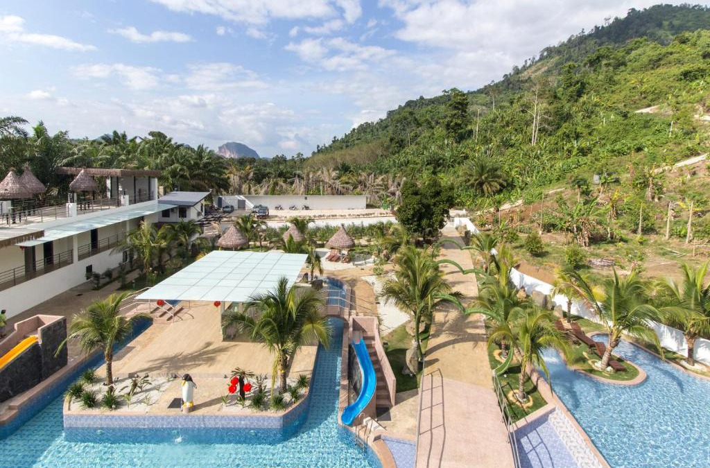 Raub Resort | Rock Mountain