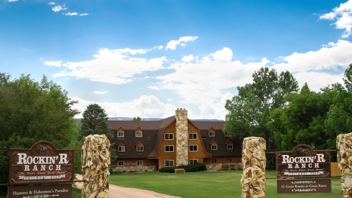 Antimony Cabin | Rockin' R Ranch Lodge--Your Family Reunion Gathering Place