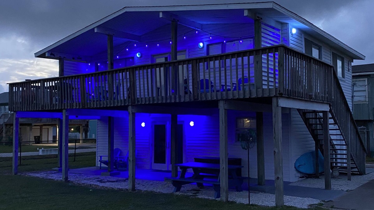 Galveston House | Rockin' Wave Family Beach House-West Beach Galveston- Sleeps 8-10 -Great Reviews