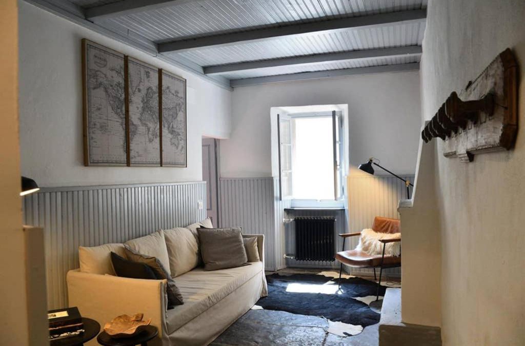 Colonno House | Rocks apartment Colonno