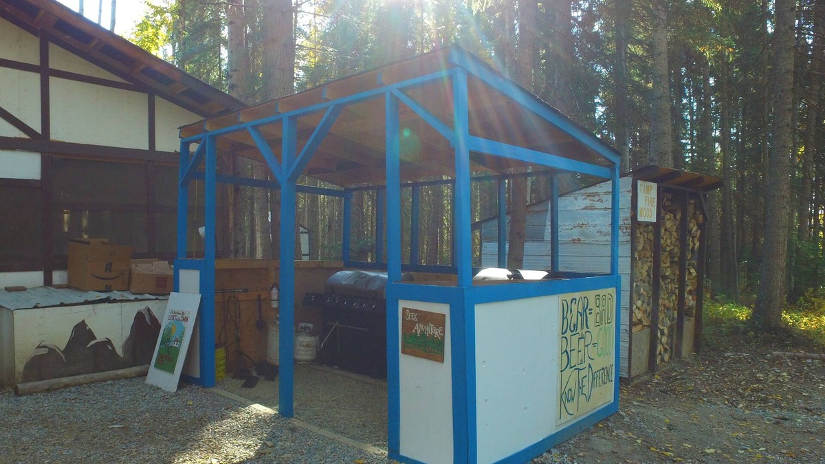 Golden RV Rental | Rocky Mountain Bunkies