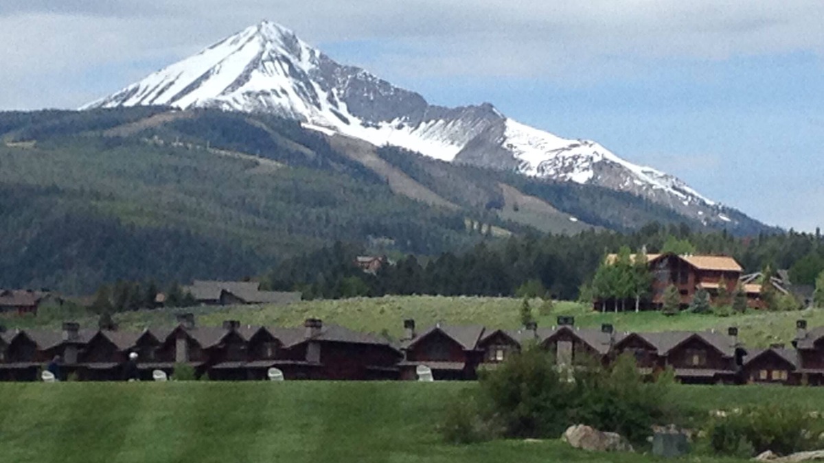 Big Sky Meadow Village Condo | Rocky Mountain Getaway