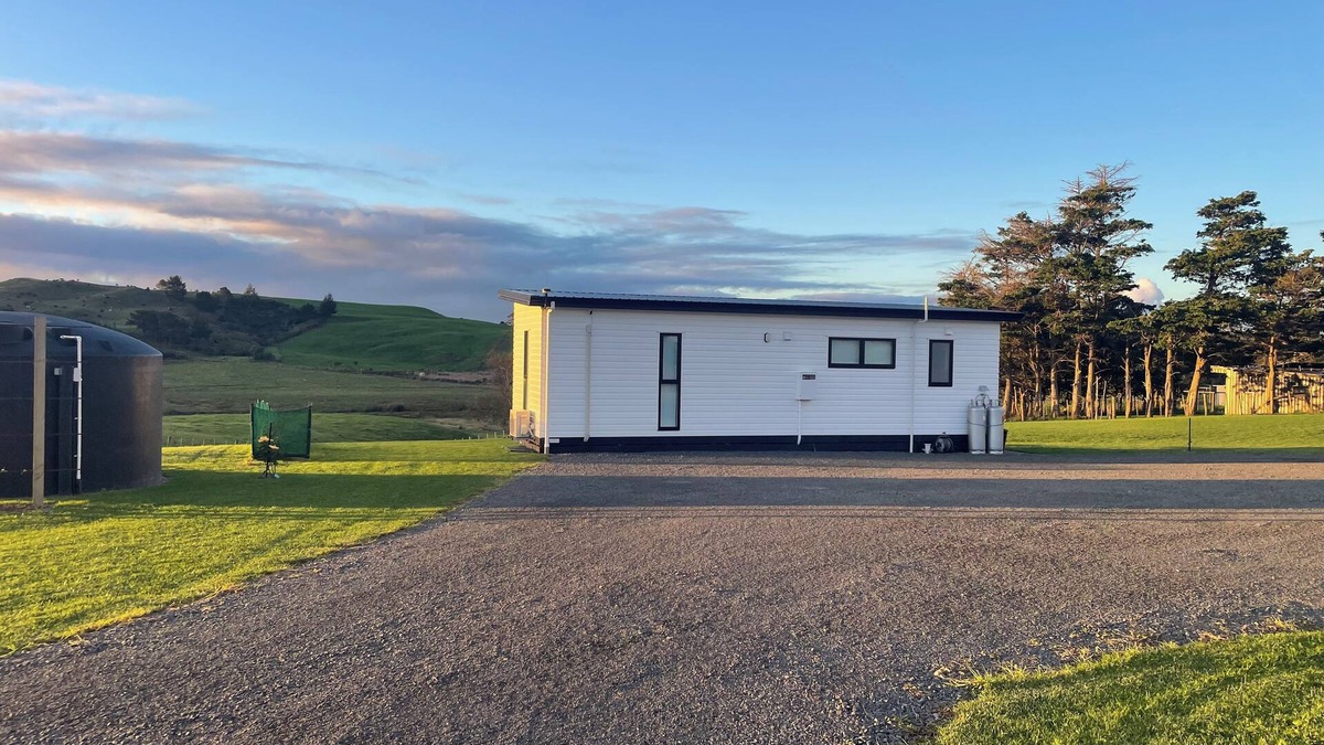 Kaipara District House | Roddy and Shelle’s Chateau
