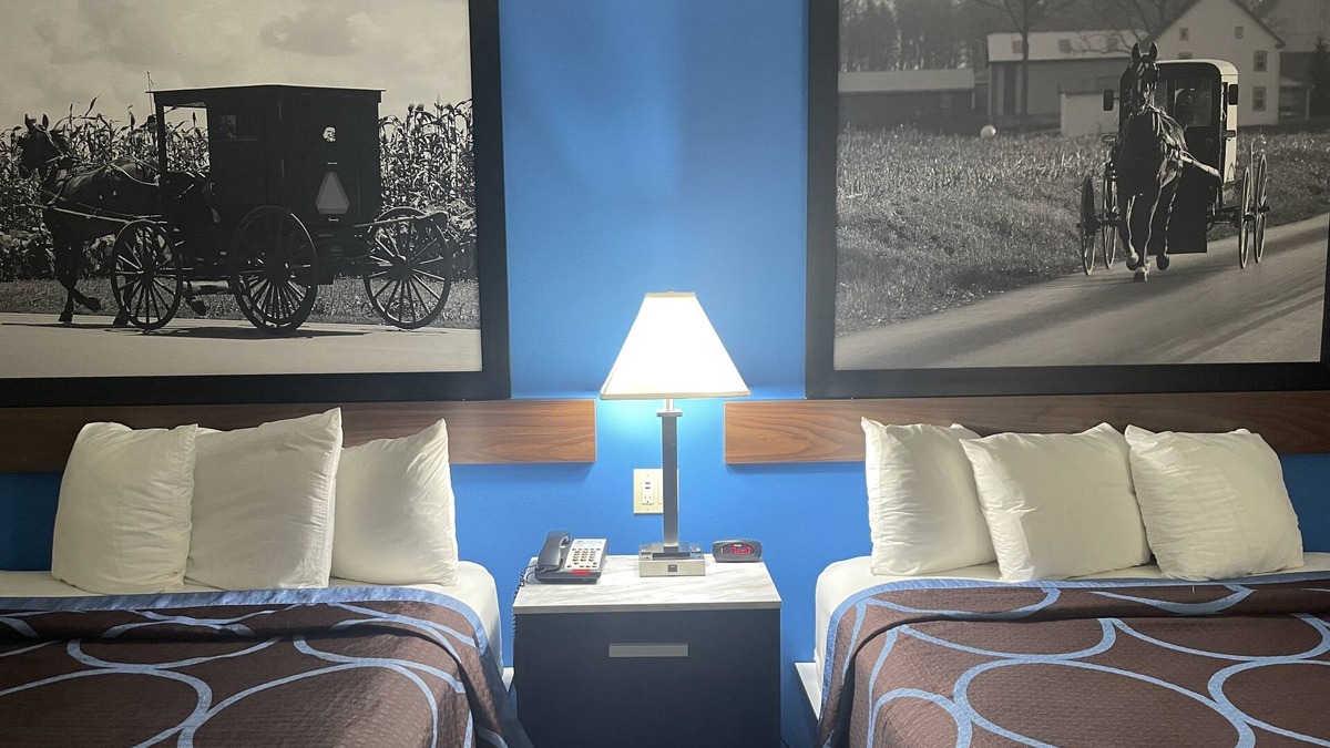 Elkhart Hotel | Rodeway Inn Elkhart