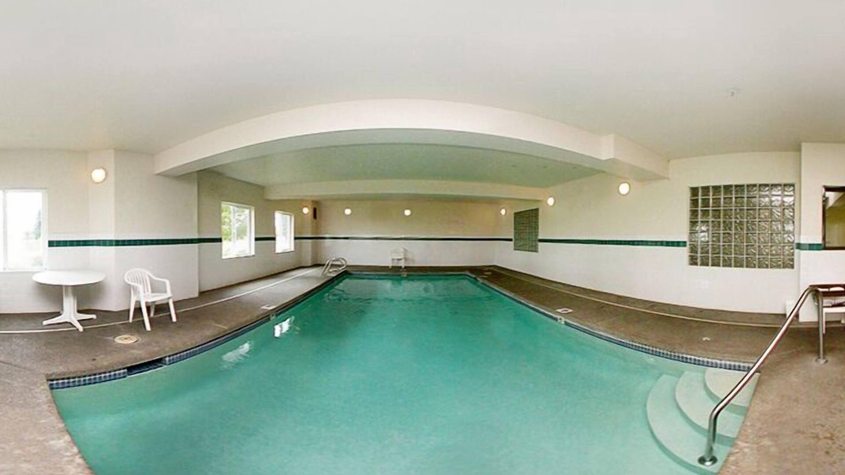 Salem Hotel | Rodeway Inn Salem