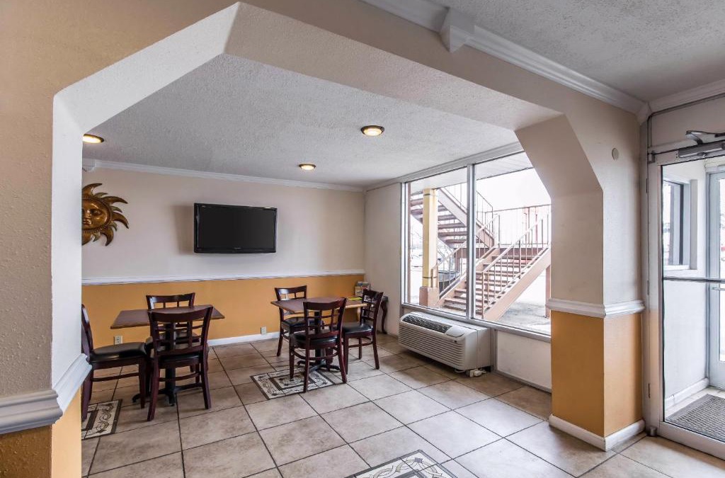 Hopkinsville Hotel | Rodeway Inn