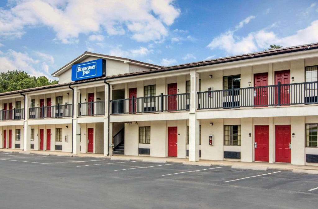 LaGrange Hotel | Rodeway Inn