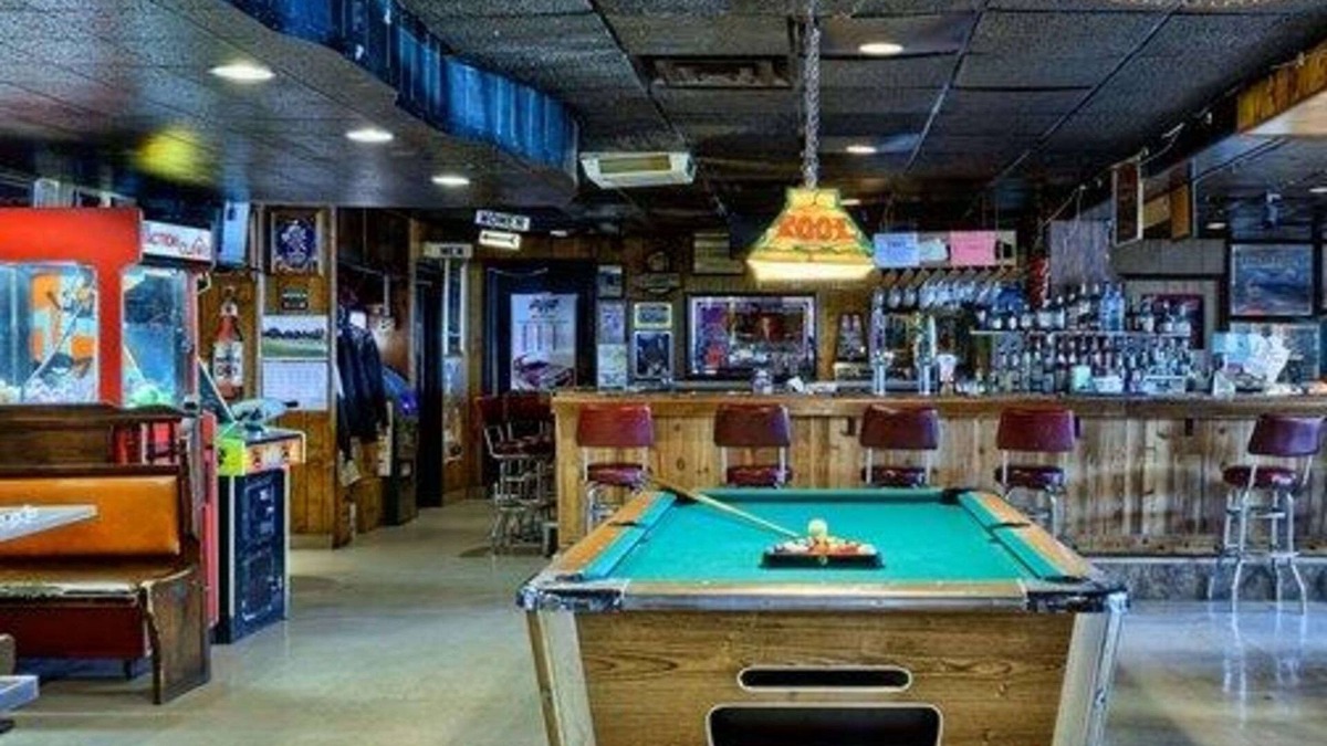 Muskegon Hotel | Rodeway Inn