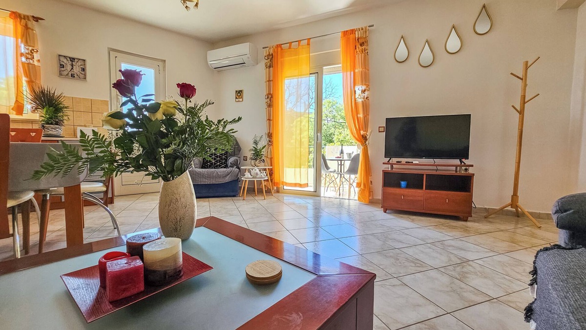 Petaloudes Apartment | RODINI SUN APARTMENT RHODOS CITY