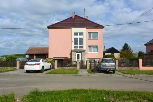 Kobylice House | Rodinné ubytování - Family accommodation