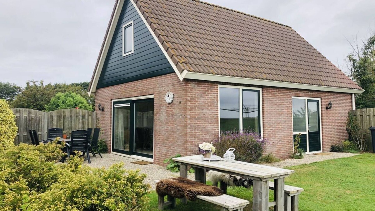 Municipality of Texel House | Roeper Comfortable holiday residence