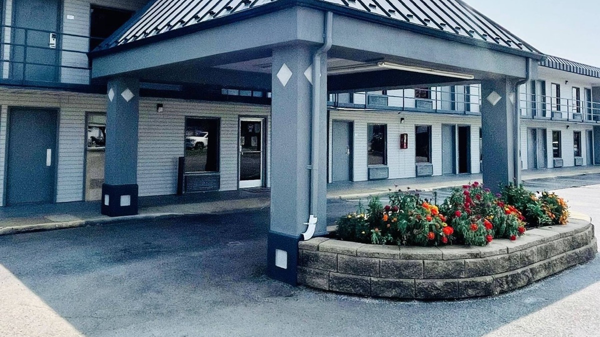Rogers Hotel | Rogers Inn
