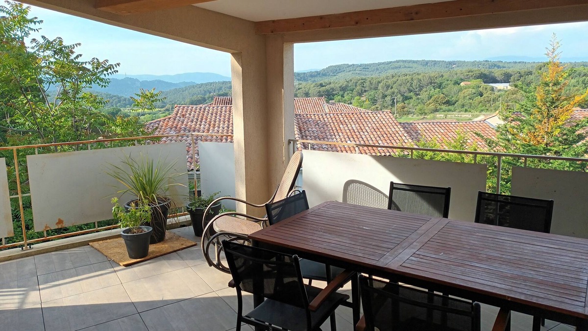 Rognes House | ROGNES, Luberon / Ventoux view