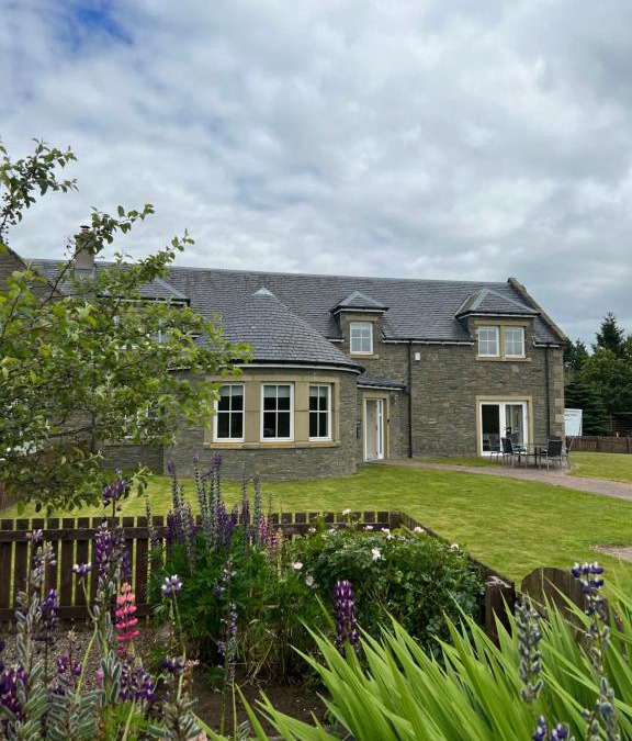 Perth House | Rohallian