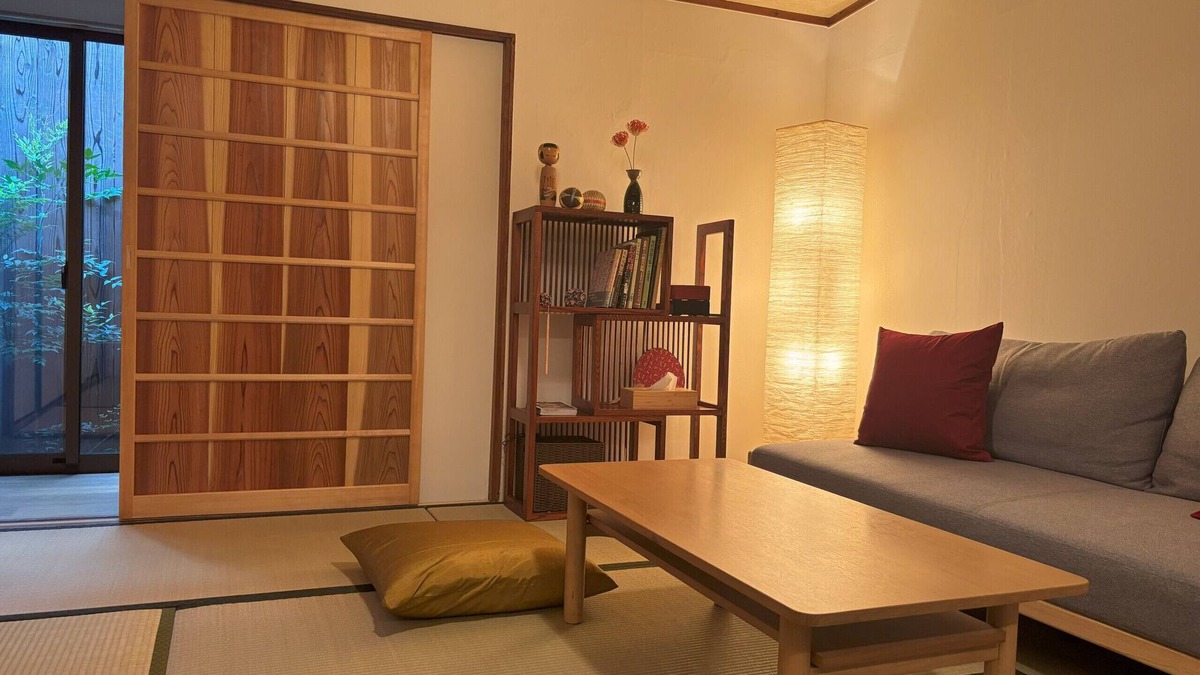 Okazaki Ski Chalet | Rohji - Quaint house on a quiet street