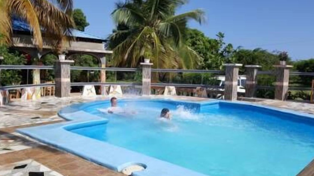 Port-au-Prince Hotel | Rollanda Hotel