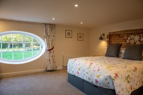 Shrewton House | Rollestone Coach House