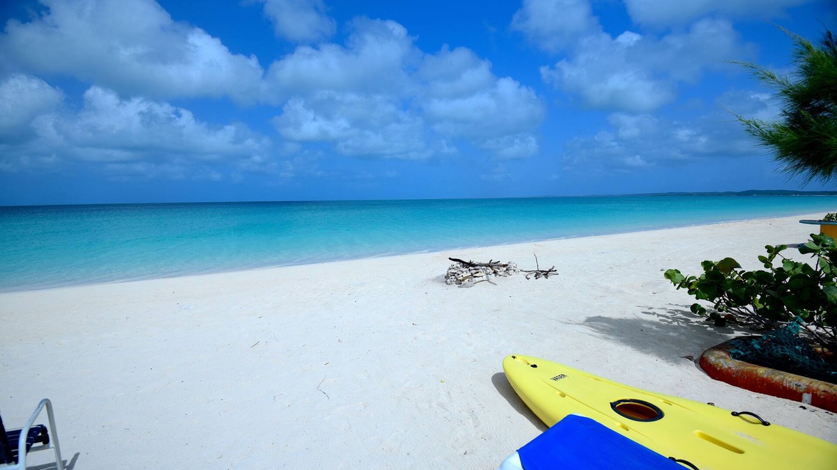 Old Bight Villa | Rollezz Villas Beach Resort