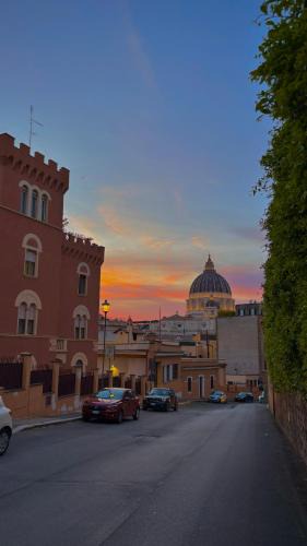 Vatican Apartment | ROMAN DREAM II