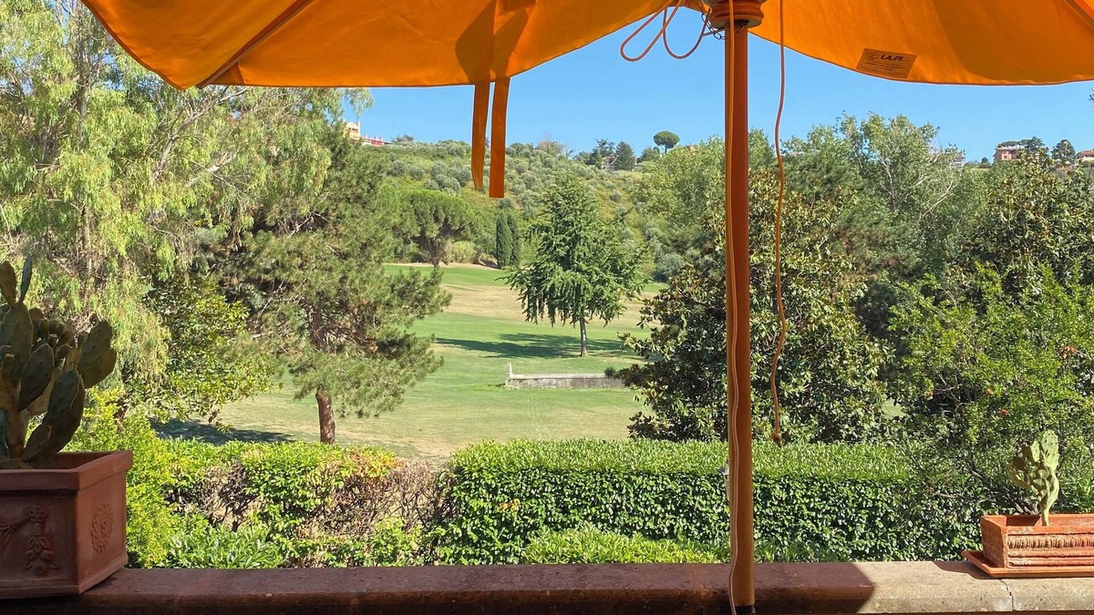 Castel Gandolfo Apartment | Romantic apartment located above hole 1 of Castel Gandolfo Golf Club.