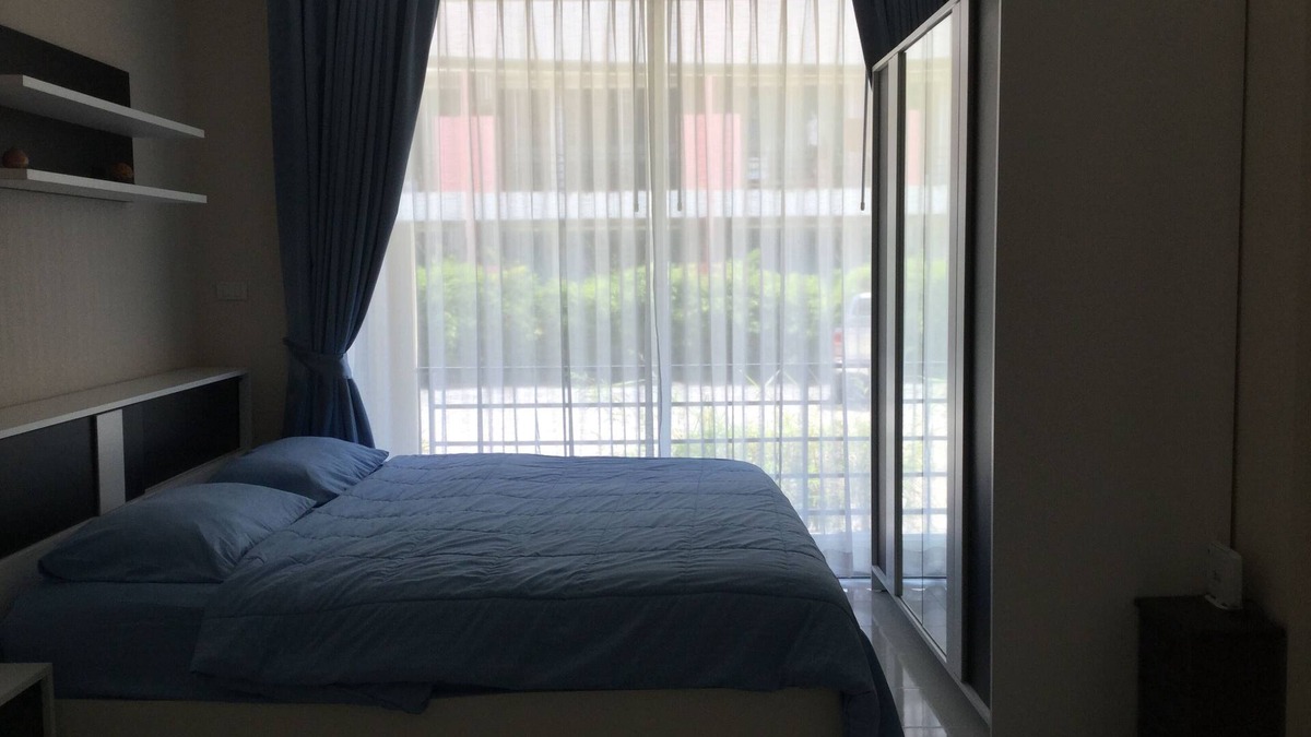 Phuket Condo | Romantic beach and calm