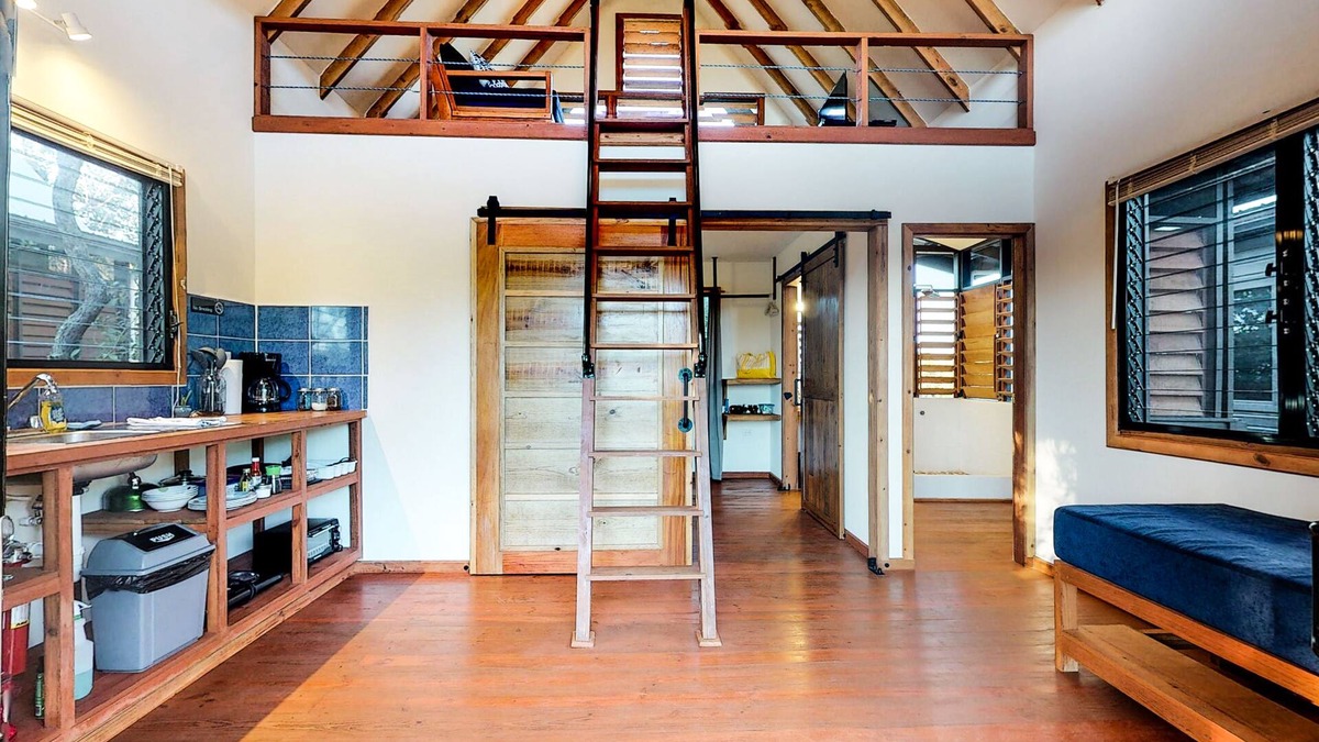 Surfside Cabin | Romantic cabana with veranda, hammock, partial AC & WiFi - walk to the beach