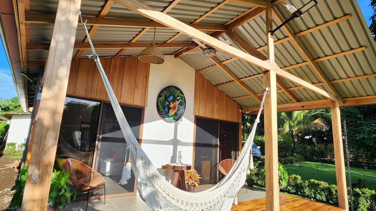 Valle Azul Cabin | Romantic Cabin in the Forest, Valle Azul, Bungalows Tulipanes CR