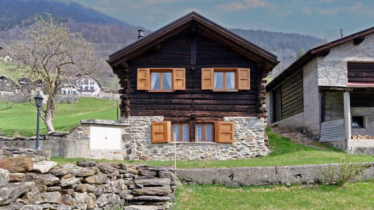 Osco Apartment | Romantic Chalet in the Leventina Mountains (Romantic Chalet)
