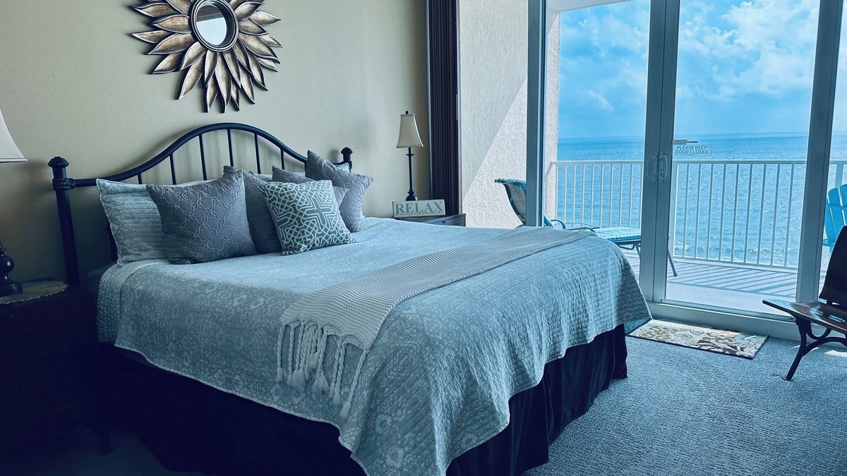 Gulf Shores Condo | ROMANTIC & CHIC - UNFORGETTABLE, ENCHANTING BEACH RETREAT! LIMITLESS GULF VIEWS!