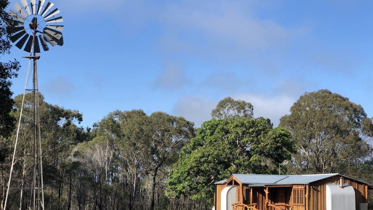 River Heads Cabin | Romantic getaway on 75 acres with outdoor bath