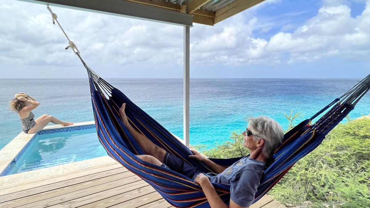Lagun Apartment | Romantic getaway on the Caribbean with private plunge pool.