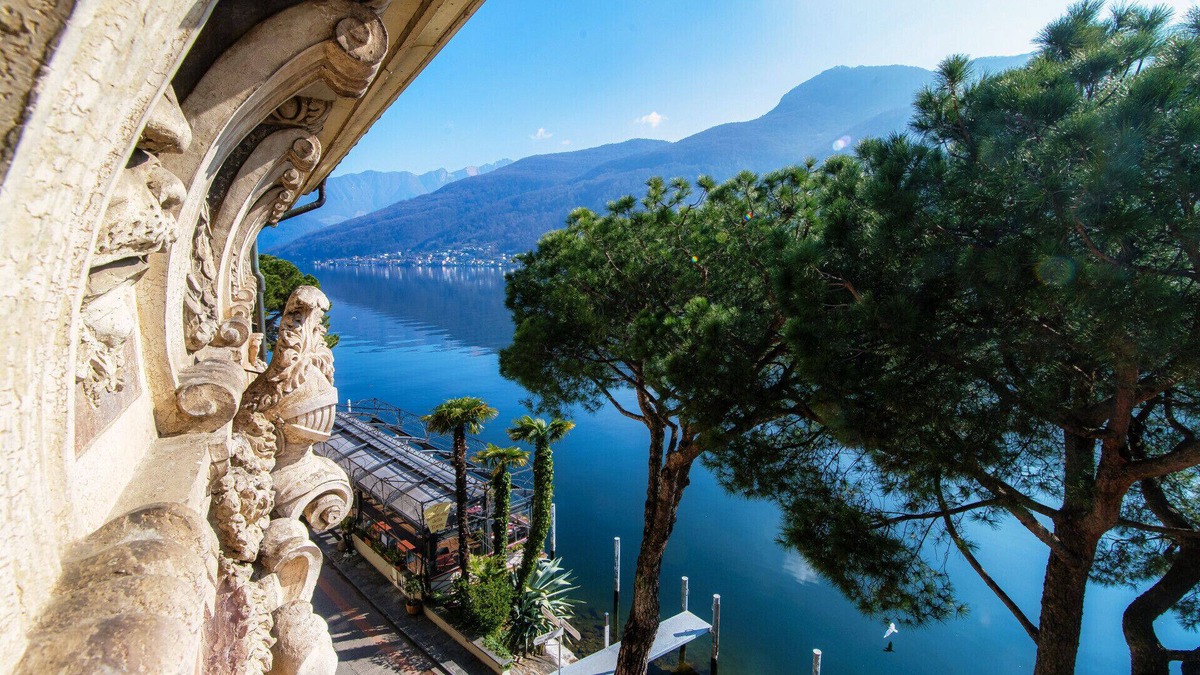 Morcote Apartment | Romantic lakefront loft in Morcote (Vaniglia)