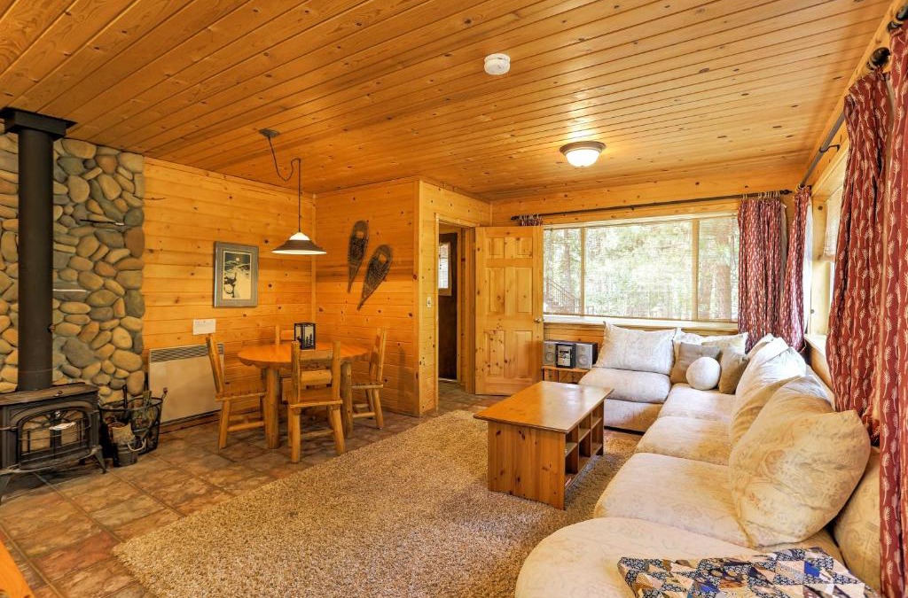 Winthrop House | Romantic Riverfront Cottage - 1 Mile to Winthrop!