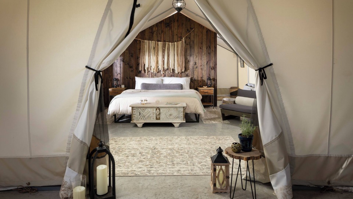 Valley Mills RV Rental | Romantic Riverside Glamping Under the Stars
