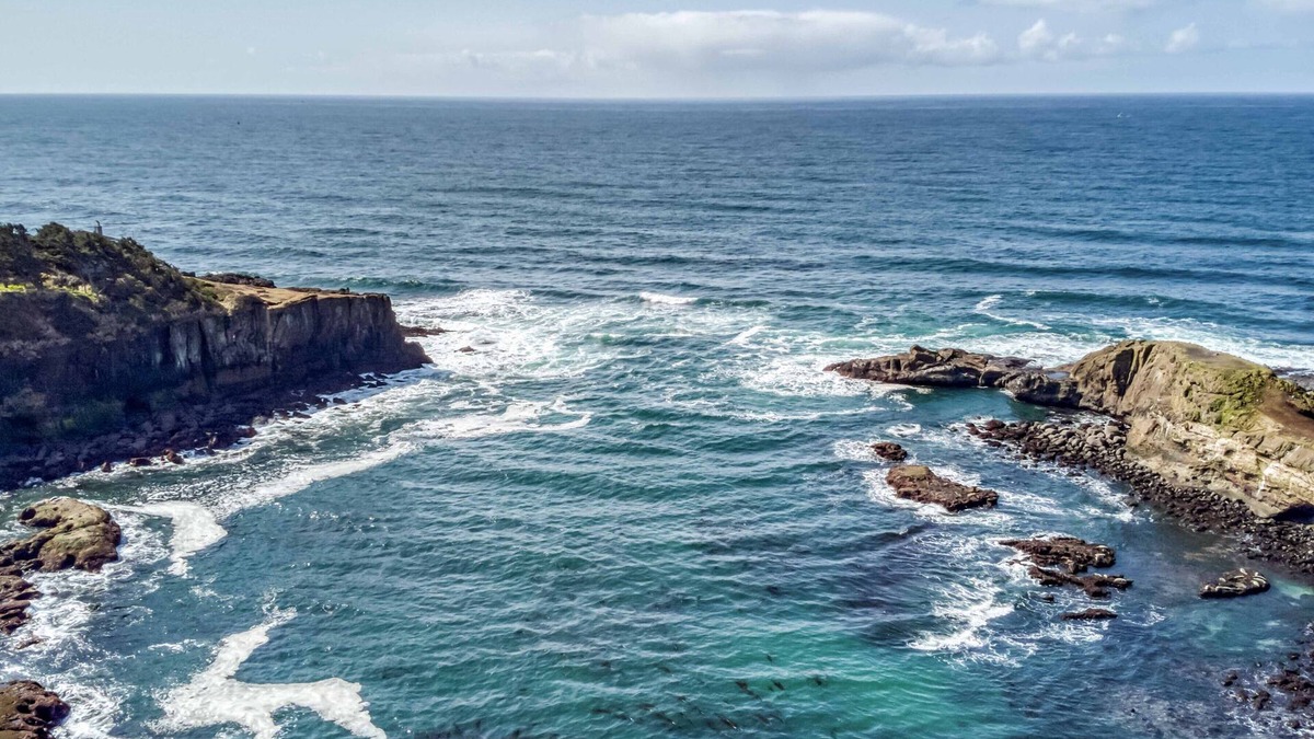 Logsden House | Romantic Single-Level Cottage is Steps to the Seawall and Whales in Depoe Bay!
