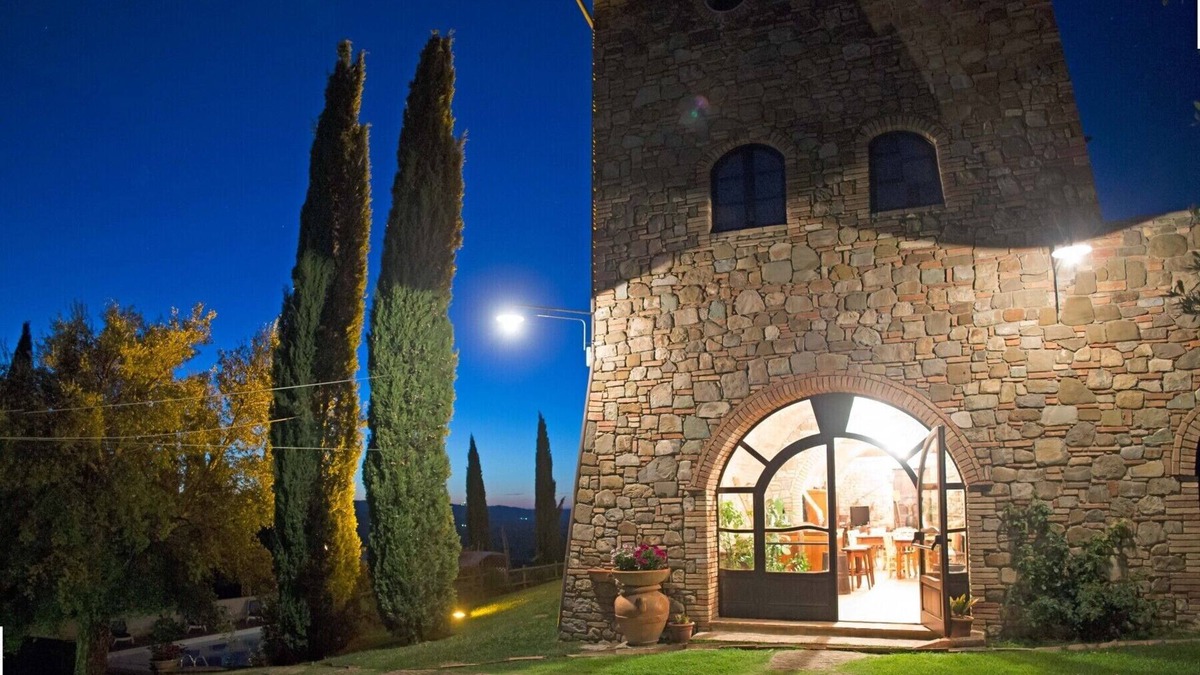 Cinigiano Apartment | Romantic Stone Apartment with Pool and close to Seaside