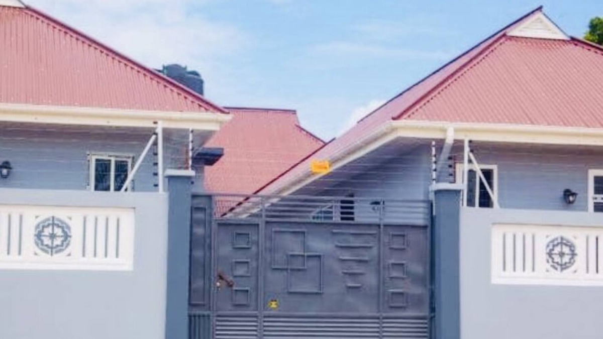 Mwananyamala Apartment | Romantic, Stunning &Authentic Ensuited one Master Bedroom