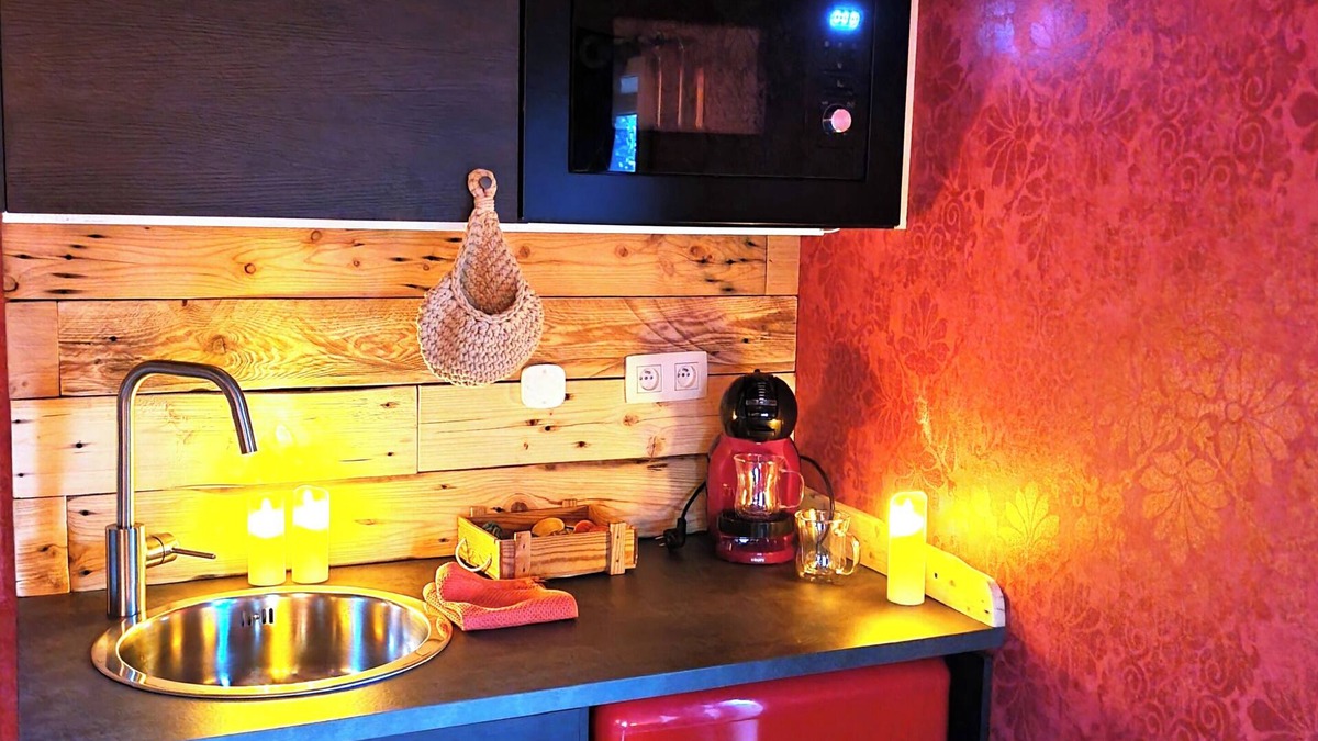 Verlaine Bed & Breakfast | Romantic wellness guesthouse with sauna, whirlpool and jacuzzi!