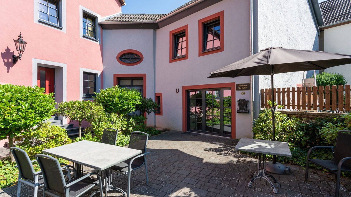 Malberg House | Romantisches Ferienhaus mit Sauna und Garten