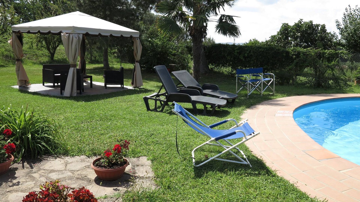 Sacrofano Bed & Breakfast | ROME - White ApartmentCancello in Sacrofano - Room Eleonora